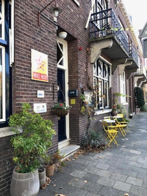 Hotel Logis Pastis à Maastricht Extérieur photo