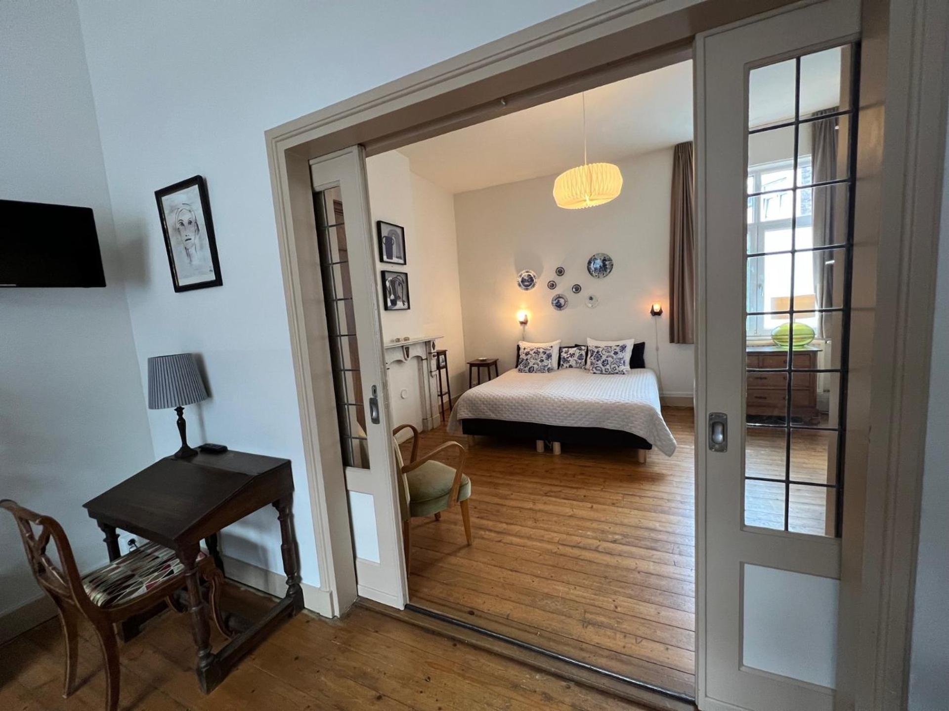 Hotel Logis Pastis à Maastricht Extérieur photo