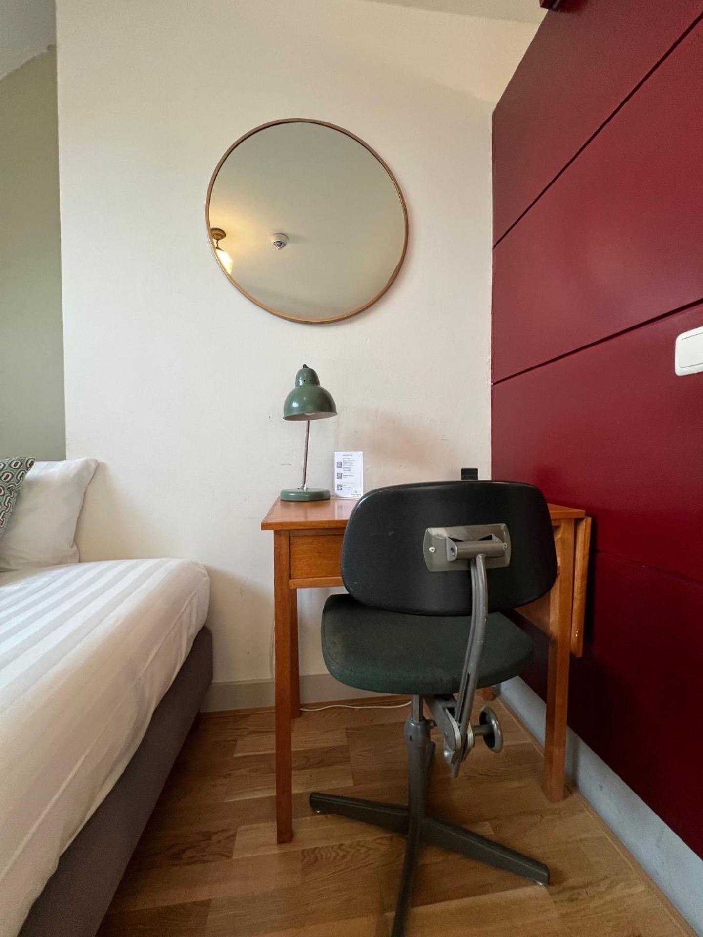 Hotel Logis Pastis à Maastricht Extérieur photo